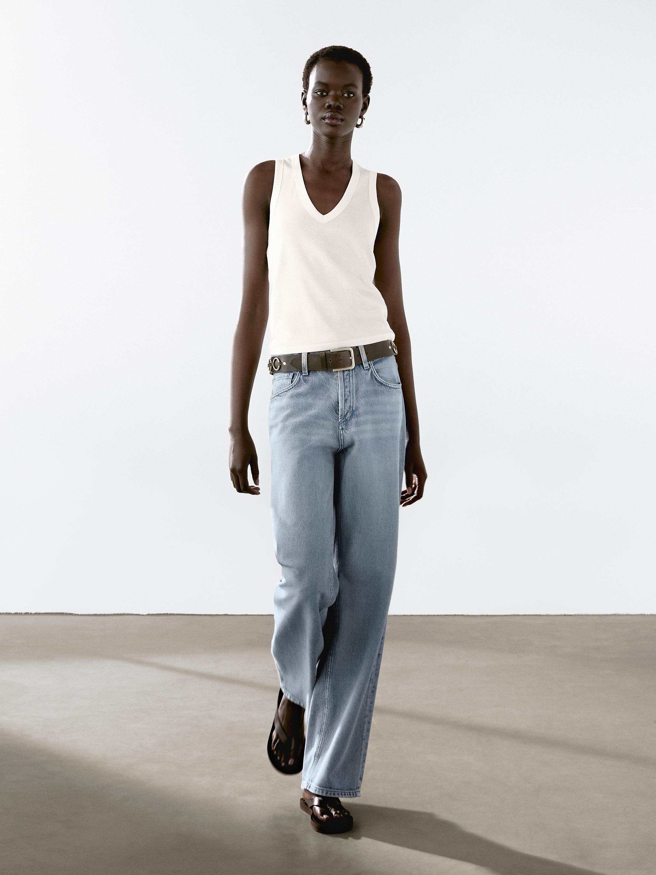 T-shirt col V en coton mercerisé